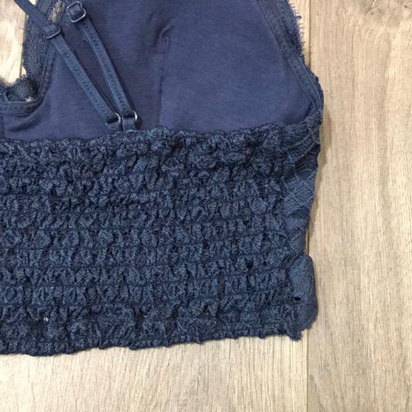 Last S • 🆕 Lace Bralette - Picture 3 of 5